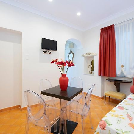 Amalfi Old Square Room & Apartments エクステリア 写真