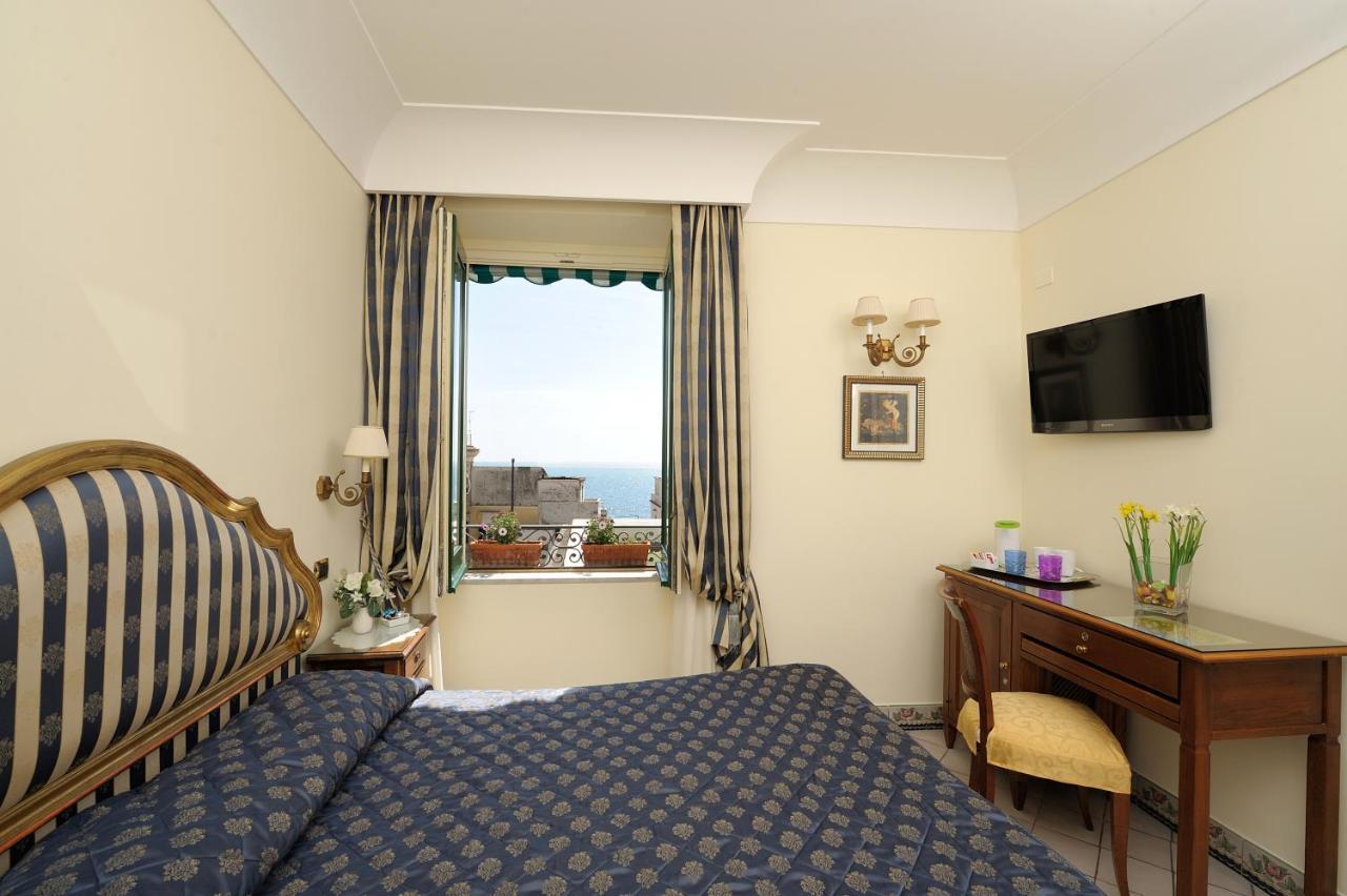 Amalfi Old Square Room & Apartments エクステリア 写真