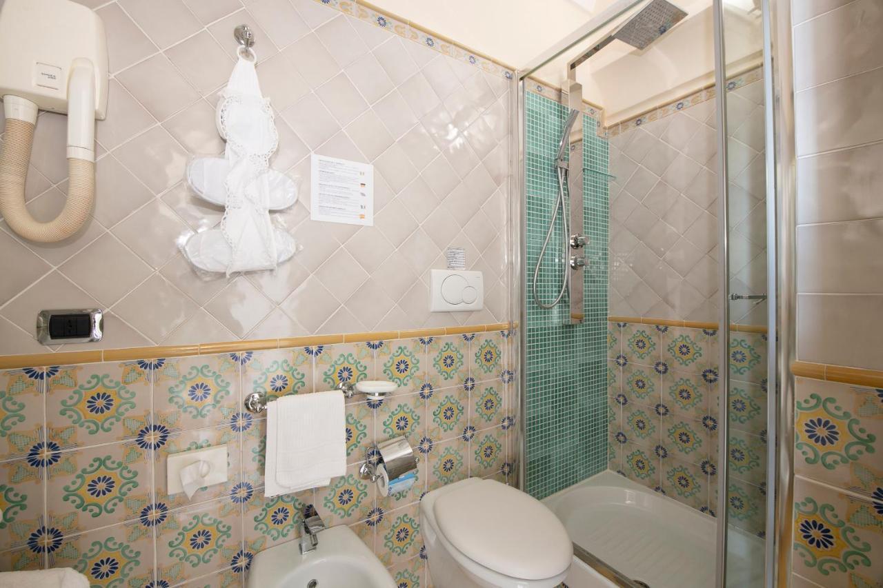 Amalfi Old Square Room & Apartments エクステリア 写真